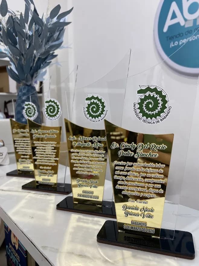 RECONOCIMIENTO DOBLE PLACA (DORADO)