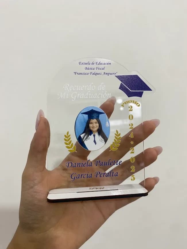 RECUERDO DE GRADUACIÓN DE 12 CM