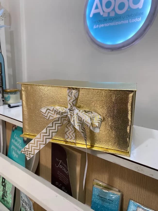 CAJA DE CARTONAJE PERSONALIZABLE TIPO 4 view 3