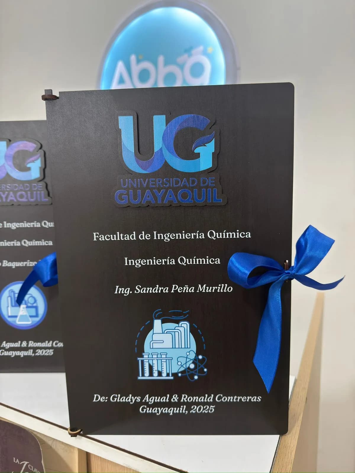 CAJA GRAD MDF EN RELIEVE