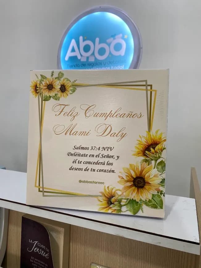 CAJA DE CARTULINA 22 X 22 view 2